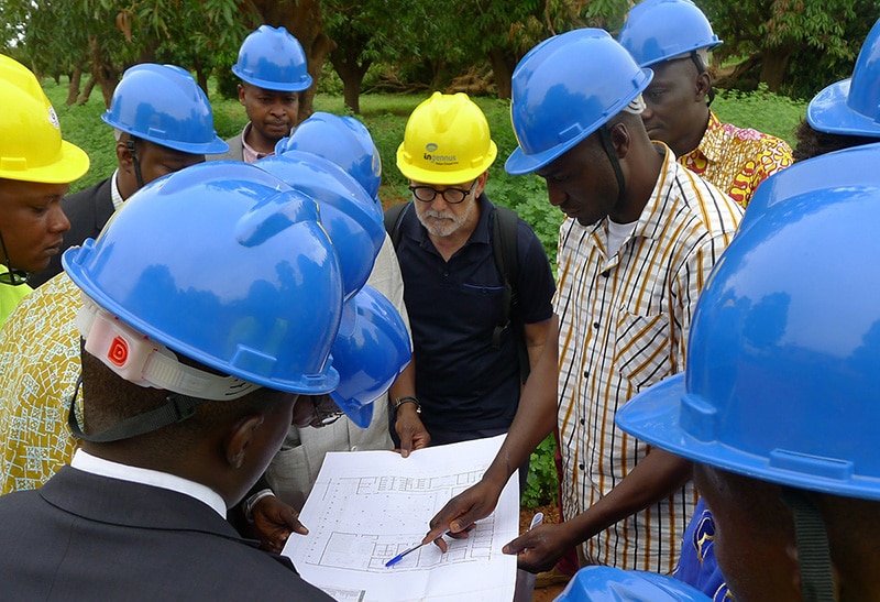 personal-obras-tribunales-mali