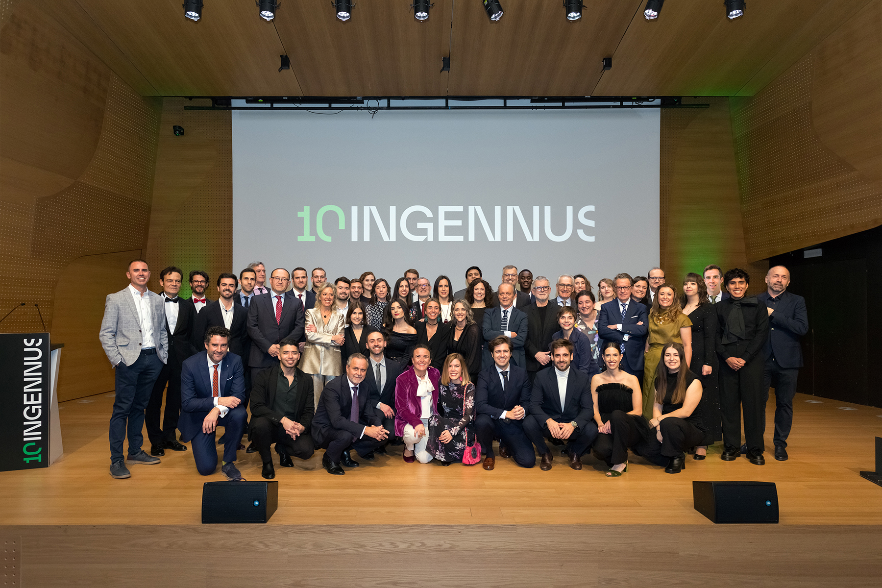 Ingennus equipo 10 años
